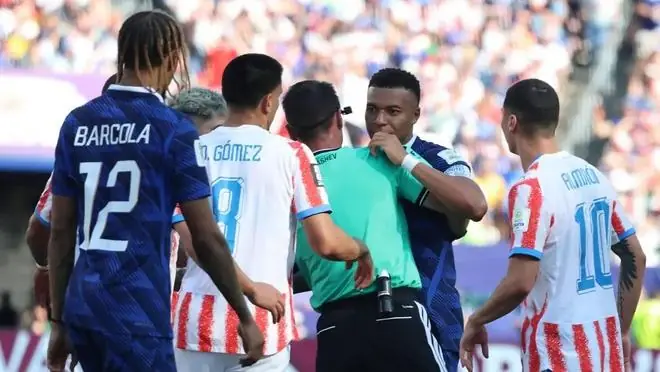 世体：法国对阵摩洛哥，FIFA将在球场安排AVAR