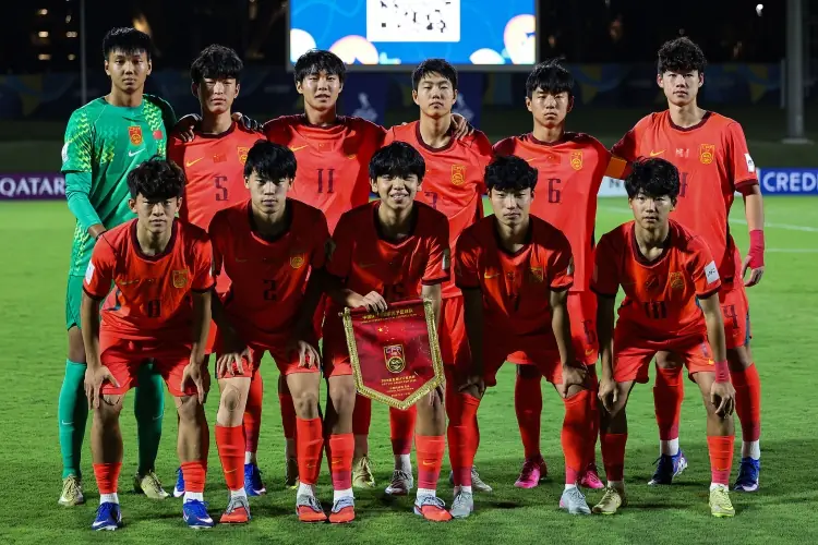 U17国足抵达银川备战锦标赛，周雨诺：拿出100%斗志冲击冠军