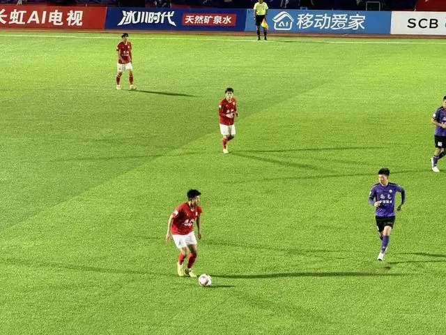 川超南充主场3:2绝杀德阳，鲜小龙再度进球直指川超首届金靴奖