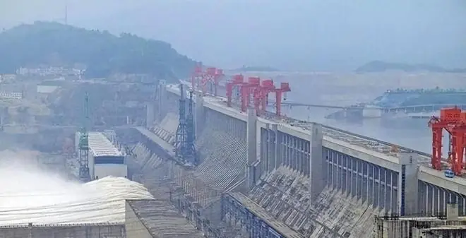 三峡大坝收支出炉：运行20余年，总投资近2500亿，如今回本了吗？